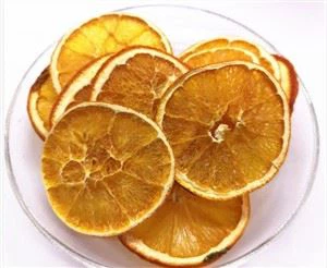 פרוסות תפוז מיובשות בתפזורת